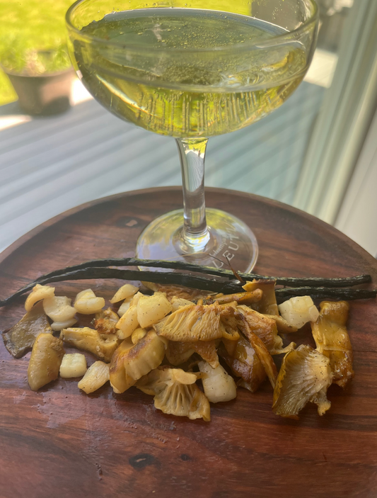 Pétoncles grillés aux pleurotes jaunes Mycep à la vanille et champagne
